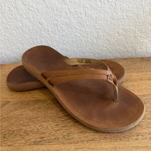 Women's Olukai Kapehe Luana Comfort Sandal US Size 8